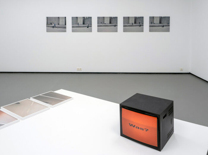 ausstellungsansicht, werkschau xxx – sigrid kurz