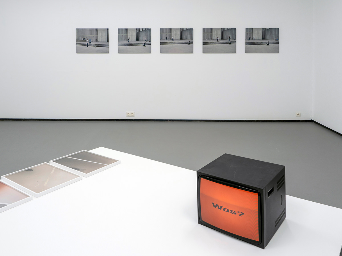 ausstellungsansicht, werkschau xxx – sigrid kurz