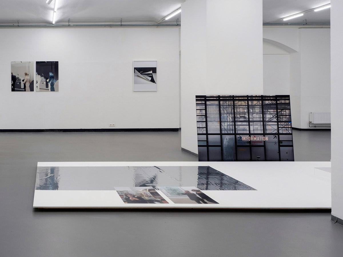 ausstellungsansicht, werkschau xxx – sigrid kurz