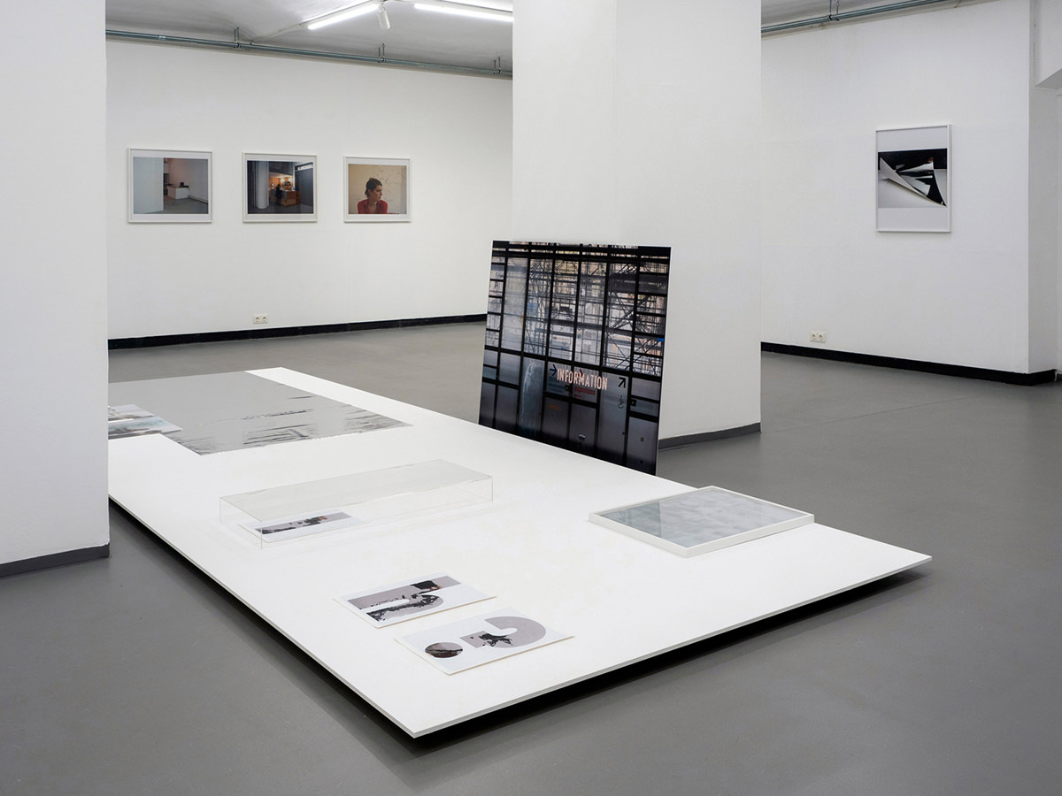 ausstellungsansicht, werkschau xxx – sigrid kurz