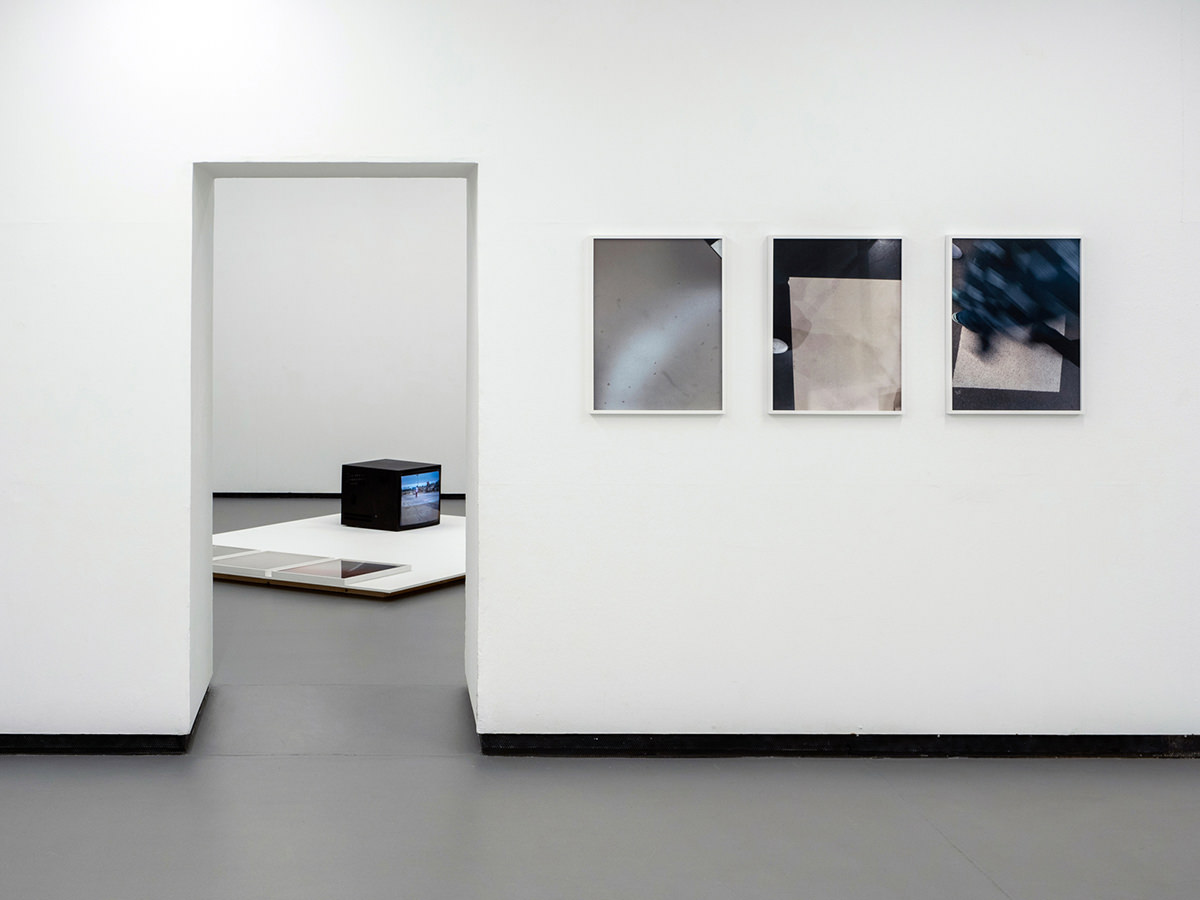 ausstellungsansicht, werkschau xxx – sigrid kurz